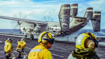 Lt. Cmdr. Alex Vogel Marks Last C-2A Greyhound Commanding Officer Landing