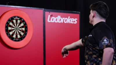 Henry Coates wins Players Championship 25 to claim maiden PDC title