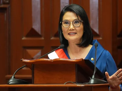 Keiko Fujimori wins by fewer than 50,000 votes in Peru