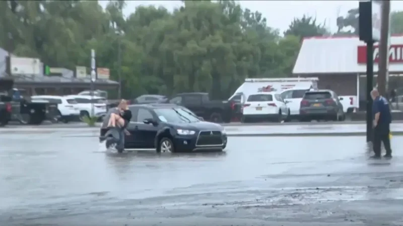 Michael DeFrancesco declares Rensselaer state of emergency amid Capital District Flooding