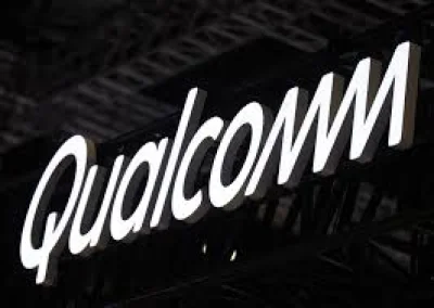 Qcom Beats Revenue Estimate With $9.9 Billion in Q3