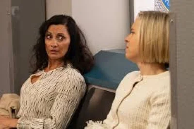 Rebecca Sarker Shows 51-Year-Old Bikini Photos and Six Pack