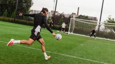Liverpool training in Chicago before Leeds United friendly — Leeds United News