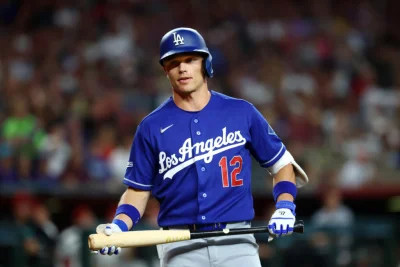Rangers, Phillies inquire on Alex Call as River Ryan deadline buzz builds