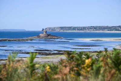 Tom Rolls closes St Ouen’s Bay after Jewel Shark Sighting