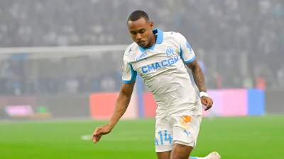 Joe Gelhardt: Leeds United reopen Igor Paixao talks as £45m James Trafford move continues