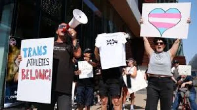 Clashes outside a Minneapolis arena over Sophie Cunningham show how ugly the WNBA debate has become — Sophie Cunningham Indiana Fever Wnba