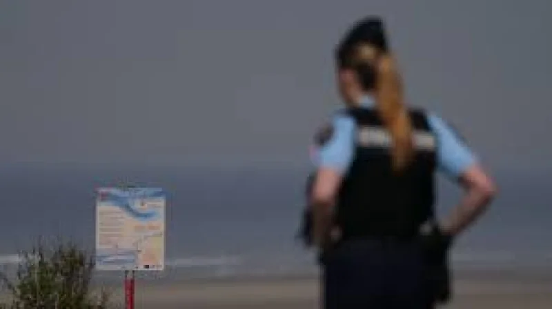 Nigel Farage reacts to 157 rescued in English Channel Boat Fire Rescue