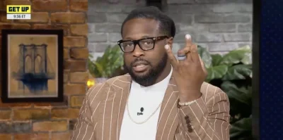 Gerald Mccoy bends ring finger around middle finger on Get Up debut