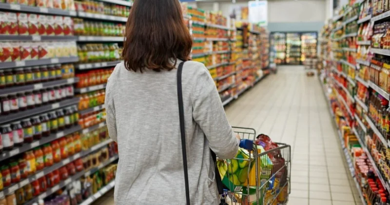 Home Bargains Pulls 125g Lay's Sour Cream & Dill Crisps — Home Bargains Crisp Recall