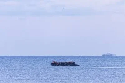 Migrant Mega Dinghy Engine Fire sends 157 to Boulogne