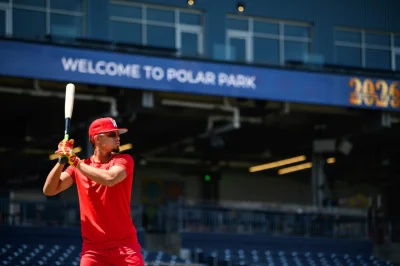Red Sox Trade: Angels seek Franklin Arias package in Zach Neto talks