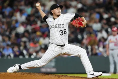 Victor Vodnik traded to the Marlins for Connor Norby and Aiden May