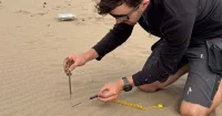 Sam Knight finds 244-degree sand in Cefn Sidan Beach Sand Burns warning