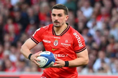 Thomas Ramos signs with Racing from summer 2027 after long Stade Toulousain stay