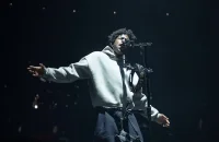 Daniel Caesar sells out Barclays Center on Son of Spergy Tour