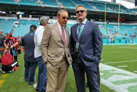 Dan Marino watches Daniel Sillman take Ross Sports leadership