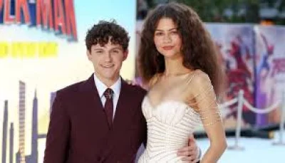 Tom Holland Sparks Is Zendaya Pregnant Rumours After Viral Photo