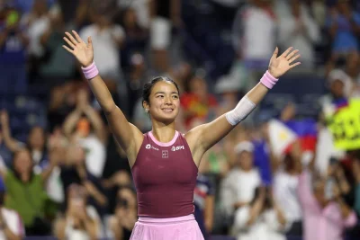 Caty McNally's 7-6 (7/5), 6-1 upset of Linda Nosková in Toronto sets up Alex Eala test — Linda Nosková Canadian Open Match