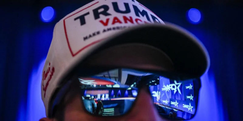 John Gannon Reconsiders Vote After ICE Airport Detention — Yasmin Suárez Reyes Ice Detention