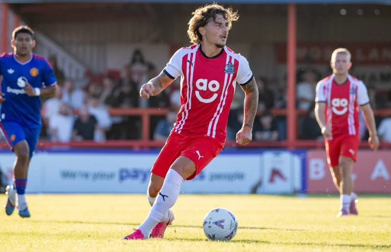 Kieron Dyer takes charge as Southend United visit Altrincham in season opener — Altrincham Vs Southend United