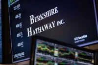 Berkshire Hathaway Eyes $6 Billion Buyback on Saturday