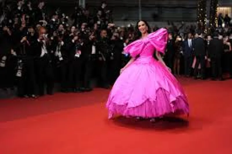 Zendaya Leads Fashion Photos With Fecal Matter in 2026