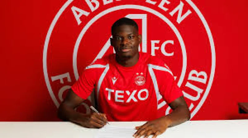 Aberdeen sign Mitchy Ntelou on 13th summer move