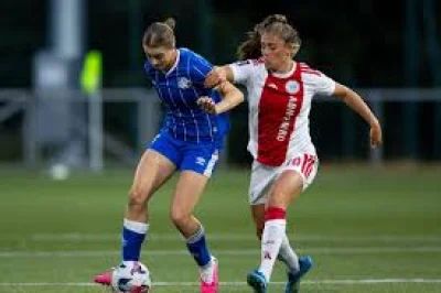 Ajax Fc Women beat Brøndby IF 2-0 to move within one win of the next round