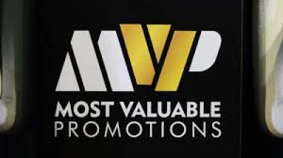 Cherneka Johnson defends all four bantamweight belts against Dina Thorslund in MVPW-05 main event