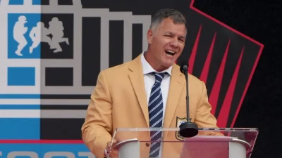 Adam Vinatieri Jr. jokes Bill Belichick was judging Jordon Hudson’s cheerleading competition in Hall of Fame speech
