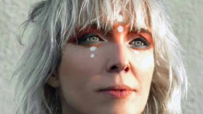 Niall Stokes and The Stunning honor Cat Dowling Musician after death