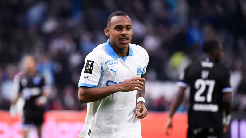 £30 million Igor Paixao race exposes the scale of Daniel Farke Leeds United Transfers