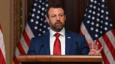 Markwayne Mullin draws Dhs backlash over visas, ICE raids