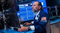Dow Today Falls 61 Points as Brent Rises 2.8%