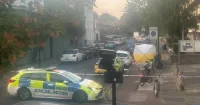Police set up cordon after four gunshots in Clapham Shooting