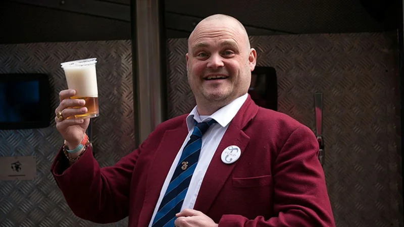 Al Murray Resents Bald Pub Landlord Image at 58