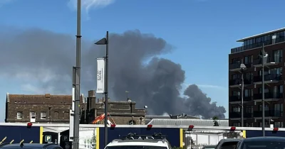Barking Fire on Ripple Road draws 100 firefighters
