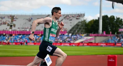 Mark English wins 800m heat in 1:46.96 to keep Irish medal hopes alive — Mark English