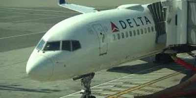 Lee Abbamonte Says Delta Flight Unauthorized Wifi Access Is Unusual