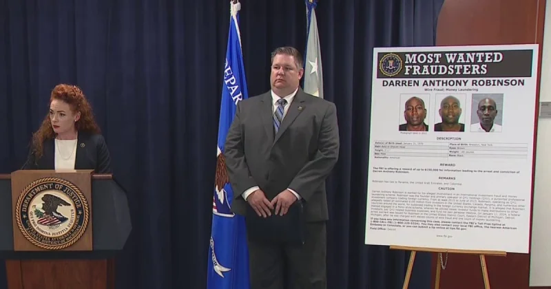 FBI offers $150,000 for Darren Anthony Robinson arrest
