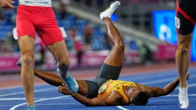 Leo Neugebauer leads decathlon after day one with 4483 points, Niklas Kaul closes in
