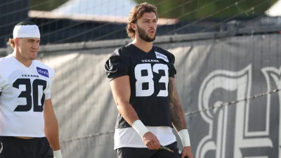 Marlin Klein's first professional catch went for 31 yards
