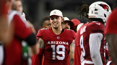 Carson Beck out tonight with rib injury — Nfl Network angle on Cardinals update