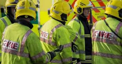 Dorset and Wiltshire Fire and Rescue Service tackles wildfire near Westbury White Horse