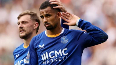 Iliman Ndiaye penalty gives Everton Score of 1-0 at half-time against LOSC Lille