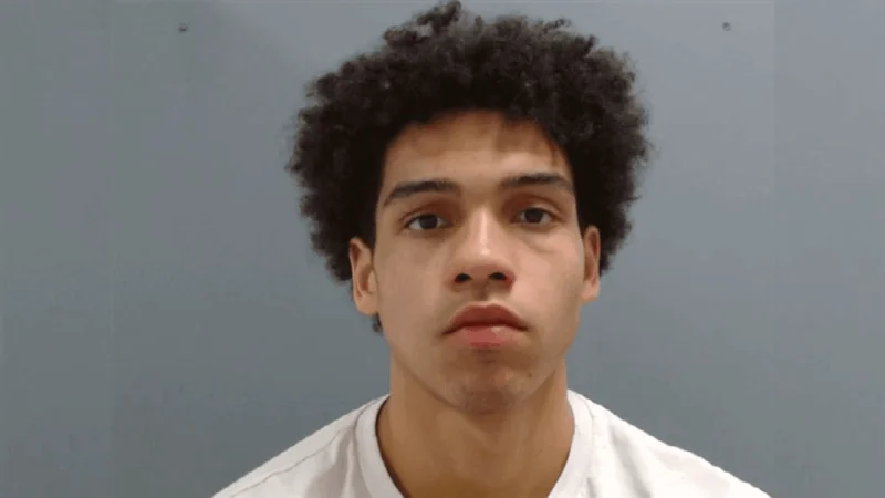 Isaiah Sealy arrested on four suspected charges as Arkansas faces another awkward off-court problem