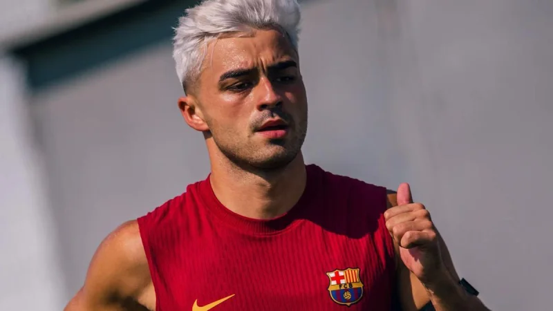 Joan García Gets an Ovation as Barcelona Fc Open Pre-Season in Orange at St. Jakob Park