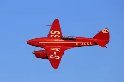 De Havilland Comet crashes at Shuttleworth, pilot taken to hospital