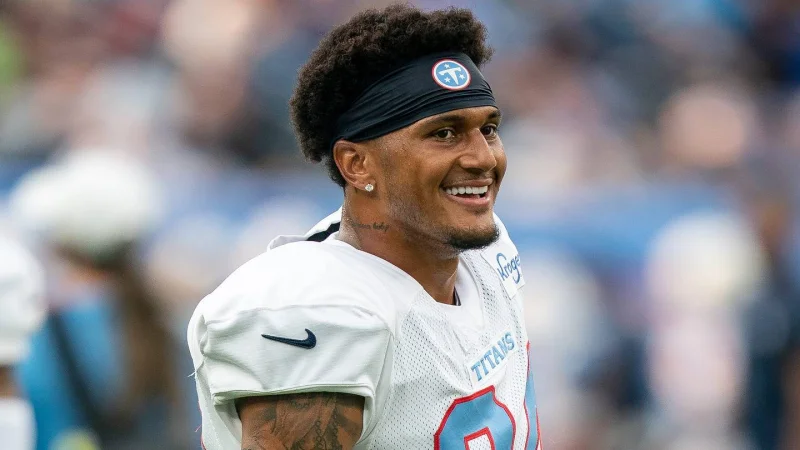 Josh Dobbs battling for No. 2 quarterback spot with the Detroit Lions in Thursday NFL preseason slate — Joey Aguilar